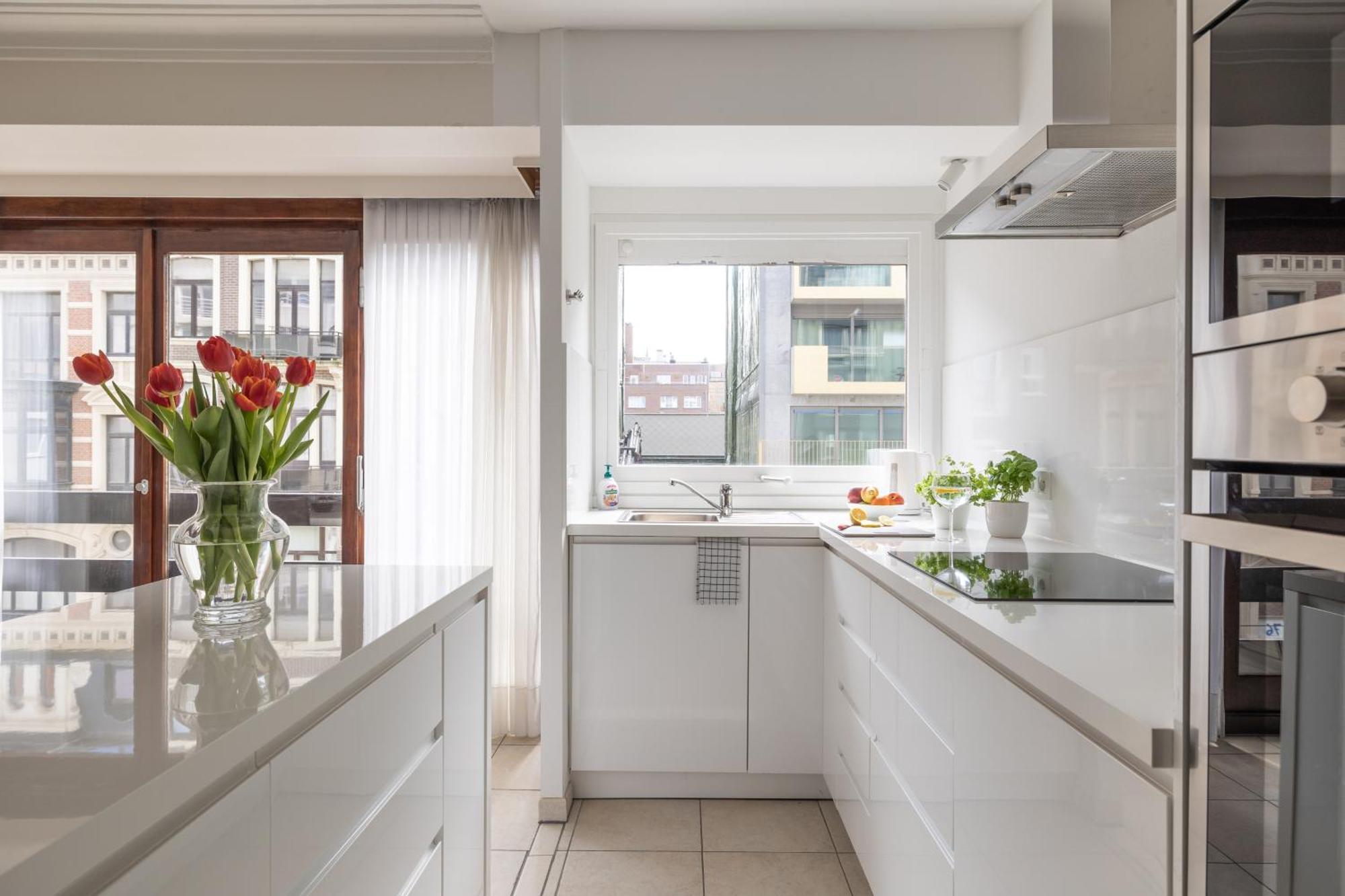 Weloveoostende - Newly Renovated Large Apartment 150M From The Beach - Including Bed Sheets And Final Clea-Ning Zewnętrze zdjęcie